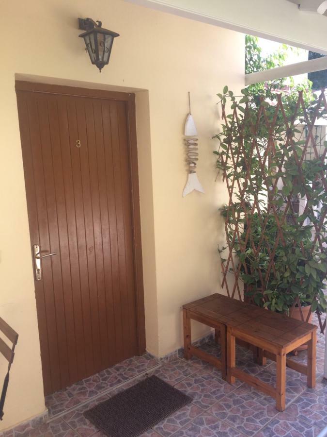Helena's Guest house *