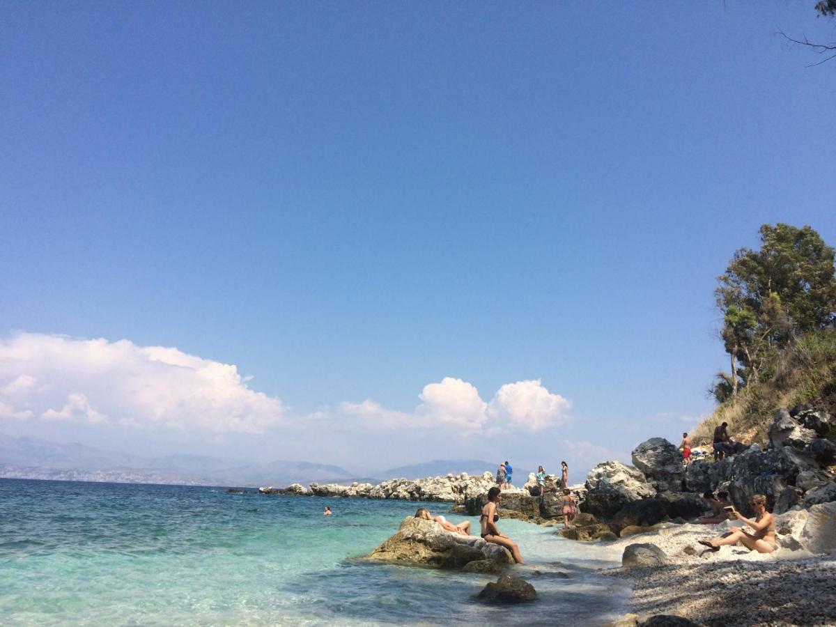 Helena's Kassiopi